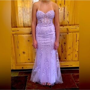Elegant Lavender Strapless Evening Gown